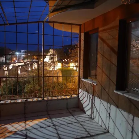 Thermae 2bdrm Sunny Warna